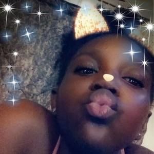 Meet your Posher, Constance